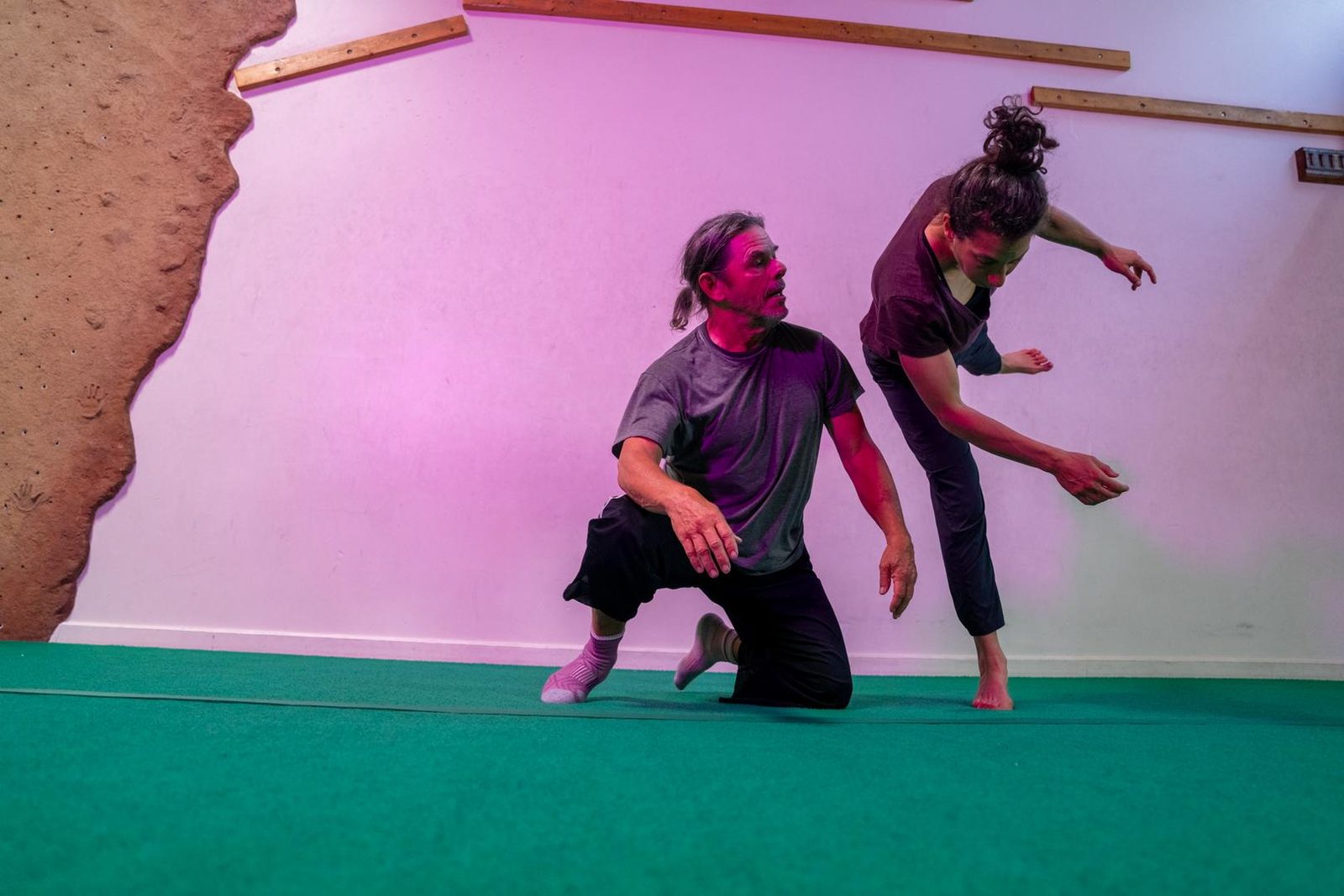 Animal-Concocted Contact Improvisation