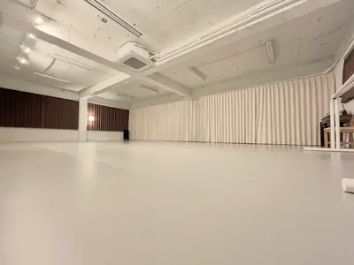 ViVi Hall Dance Studio